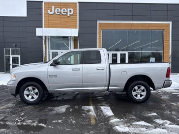 2016 RAM 1500 SLT