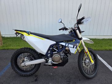 2024 HUSQVARNA 701 Enduro, LR 
