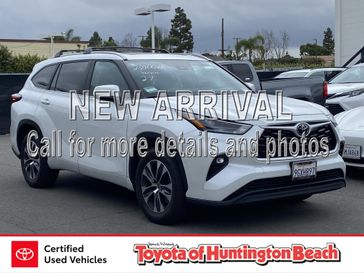 Used 2023 Toyota Highlander XLE
