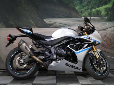 2025 Suzuki GSX-R1000R