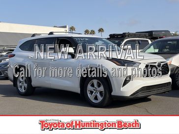 Used 2022 Toyota Highlander LE