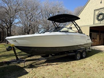 2023 Cobalt R6 Bowrider