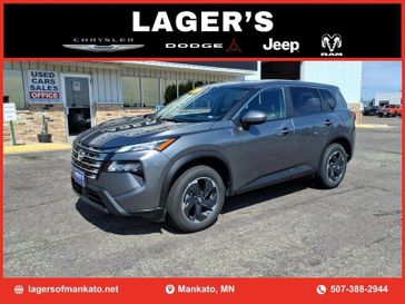 Used 2024 Nissan Rogue SV