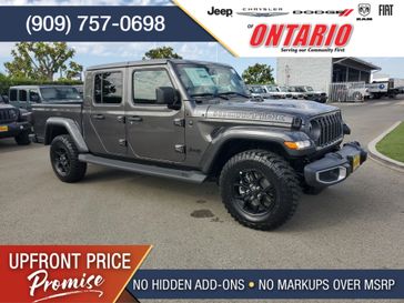 New 2025 Jeep Gladiator High Tide