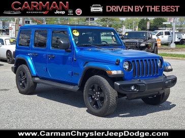 Used 2022 Jeep Wrangler Unlimited Sahara Altitude 4x4