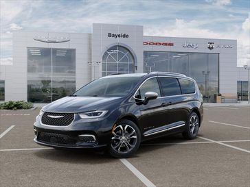 New 2026 Chrysler Pacifica Pinnacle