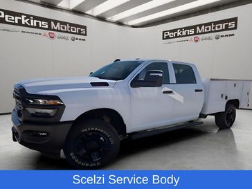 New 2026 RAM 2500 Tradesman Crew Cab 4x4 8' Box
