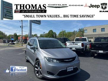 Used 2019 Chrysler Pacifica Limited