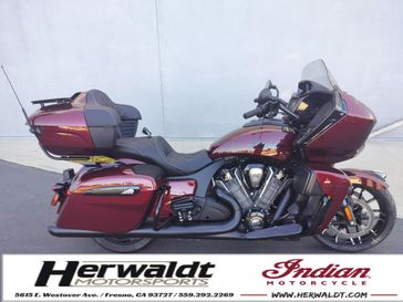 2026 Indian Motorcycle Pursuit Dark Horse with 112 and PowerBand Audio Package