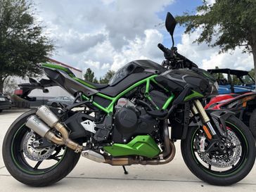 Used 2025 Kawasaki Z H2 SE 