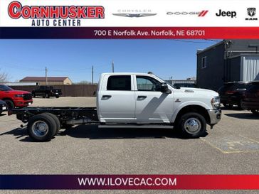 2024 RAM 3500 Tradesman Crew Cab Chassis 4x4 60' Ca