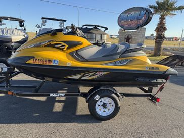 2013 YAMAHA FZS YELLOW 