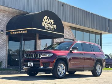 New 2025 Jeep Grand Cherokee L Laredo X 4x4