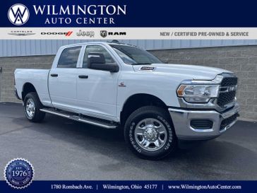 2024 RAM 2500 Tradesman Crew Cab 4x4 6'4' Box