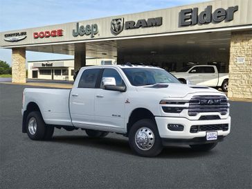 2025 RAM 3500 Laramie Crew Cab 4x4 8' Box