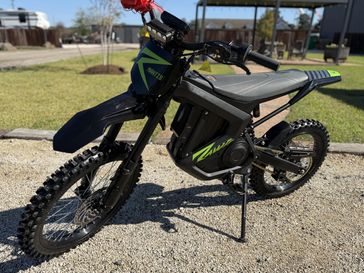 New 2025 Rawrr Mantis X Pro 