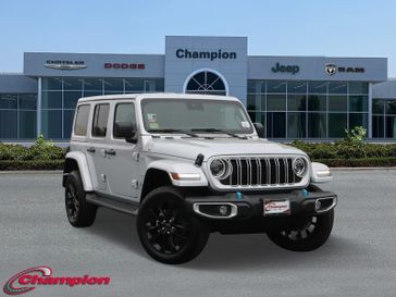 2024 Jeep Wrangler 4-door Sahara 4xe