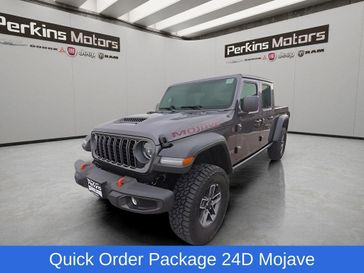 New 2026 Jeep Gladiator Mojave 4x4