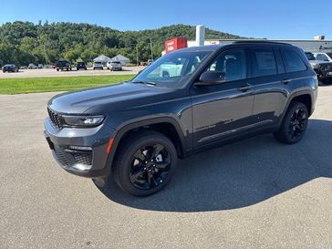 New 2025 Jeep Grand Cherokee Limited 4x4