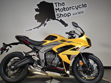 2026 Triumph DAYTONA 660 