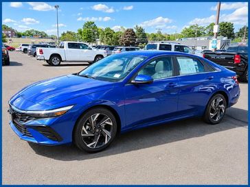 Used 2024 Hyundai Elantra Limited