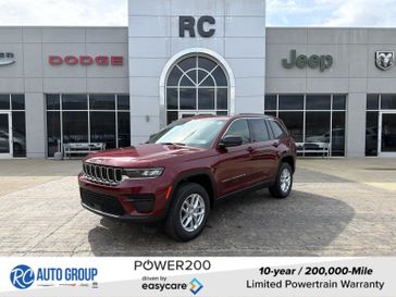 New 2026 Jeep Grand Cherokee Laredo X 4x4