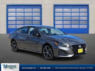 Used 2023 Nissan Altima 2.5 SR