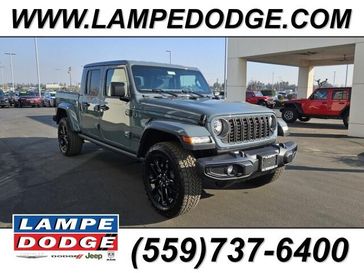 2025 Jeep Gladiator Nighthawk 4x4