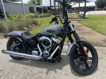 Used 2026 Harley-Davidson Street Bob CA 