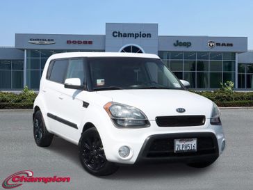 2012 Kia Soul +