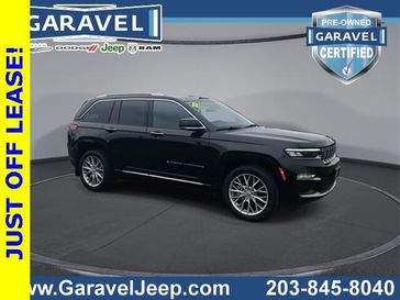 2022 Jeep Grand Cherokee Summit
