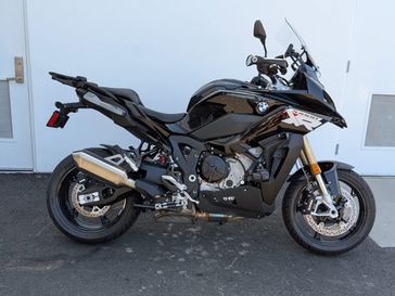2026 BMW S 1000 XR