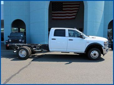 New 2025 RAM 3500 Chassis Cab Tradesman