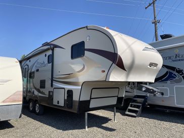 Used 2016 NORTHWOOD MFG FOX MOUNTAIN 235 RLS 
