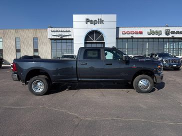 New 2027 RAM 3500 Big Horn Crew Cab 4x4 8' Box