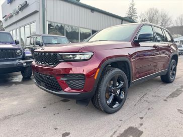 New 2025 Jeep Grand Cherokee Altitude X 4x4