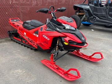 Used 2022 LYNX SM BOON DS 850 S RD HAC 165 30PL 22 DS 4100 