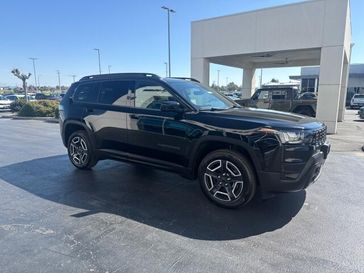 New 2026 Jeep Cherokee Laredo 4x4