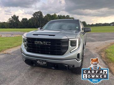 Used 2025 GMC Sierra 1500 Elevation