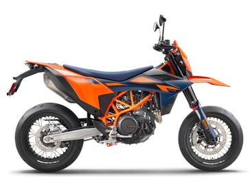 New 2026 KTM 690 SMC R 