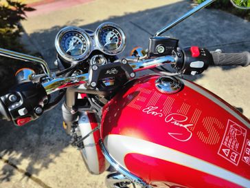 2025 Triumph BONNEVILLE T120 ELVIS EDT 