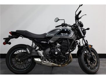 2023 Kawasaki Z650RS in a GREY exterior color. New England Powersports 978 338-8990 pixelmotiondemo.com 