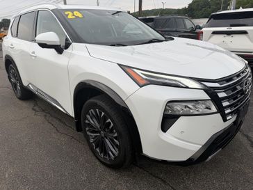 Used 2024 Nissan Rogue Platinum