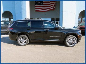 Used 2022 Jeep Grand Cherokee L Summit