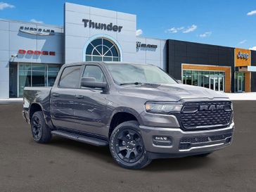New 2026 RAM 1500 Express Crew Cab 4x4 5'7' Box
