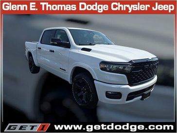 New 2026 RAM 1500 Big Horn Crew Cab 4x2 5'7' Box