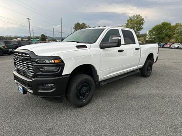 New 2026 RAM 2500 Tradesman Crew Cab 4x4 6'4' Box