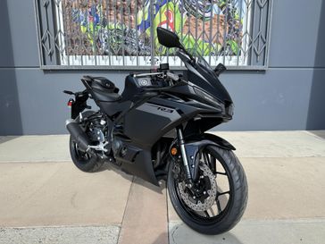 2025 Yamaha YZF-R3 