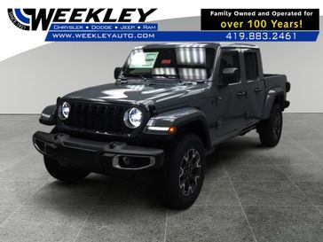 New 2026 Jeep Gladiator Sahara 4x4