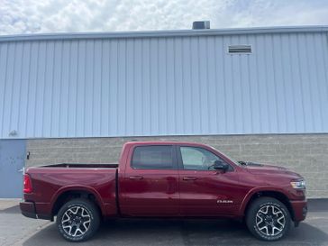 2025 RAM 1500 Laramie Crew Cab 4x4 5'7' Box